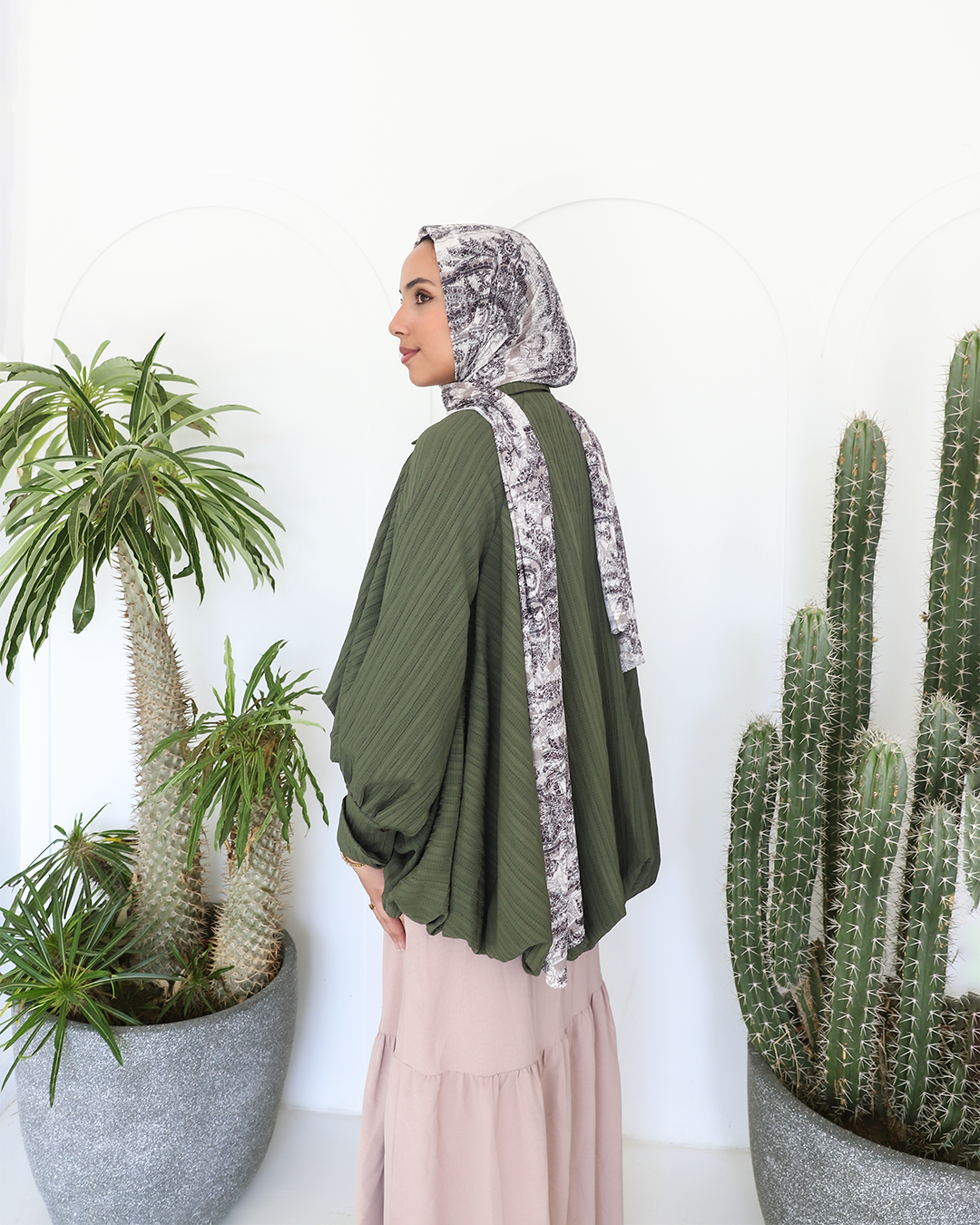 Luna Balloon Blouse in Olive