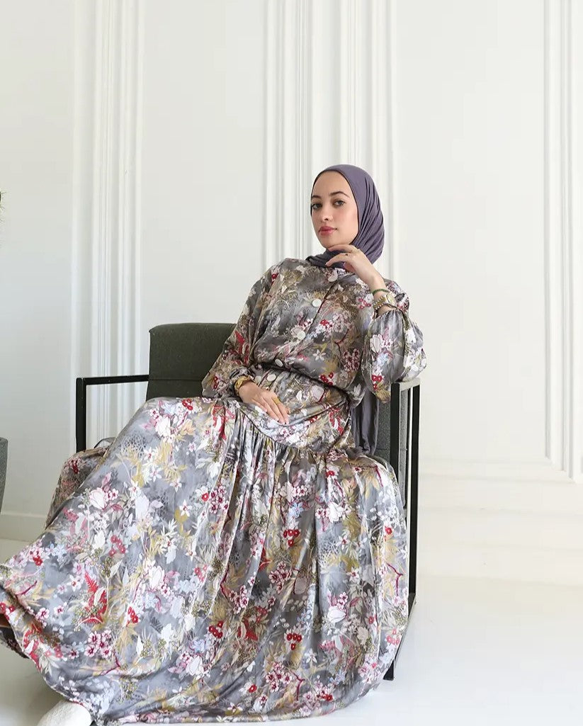 Vintage bloom Dress in Grey