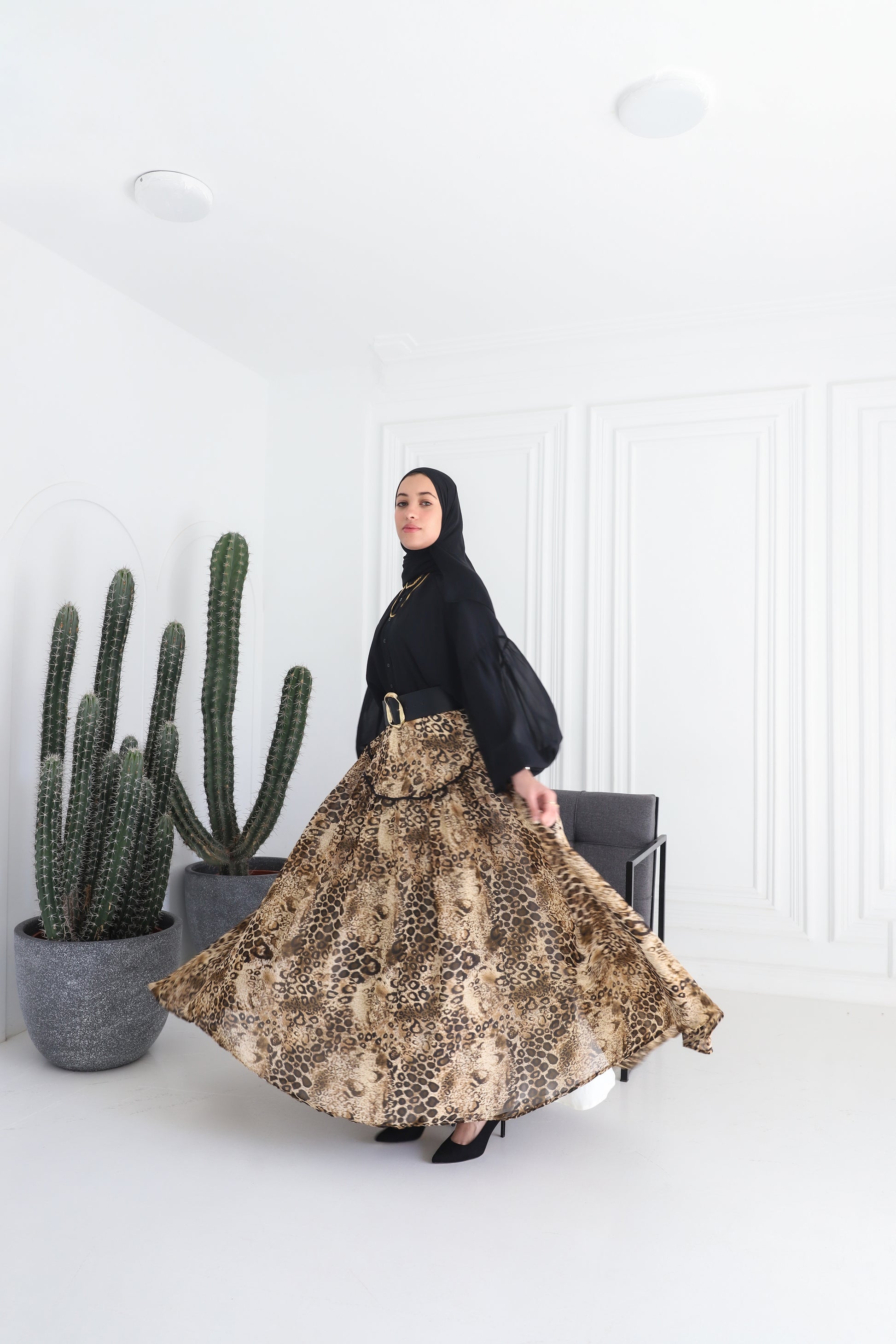 Elan trim skirt in Leopard print